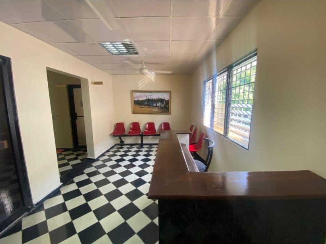 Local comercial de 44 m² en Gazcue · Fotografía 2