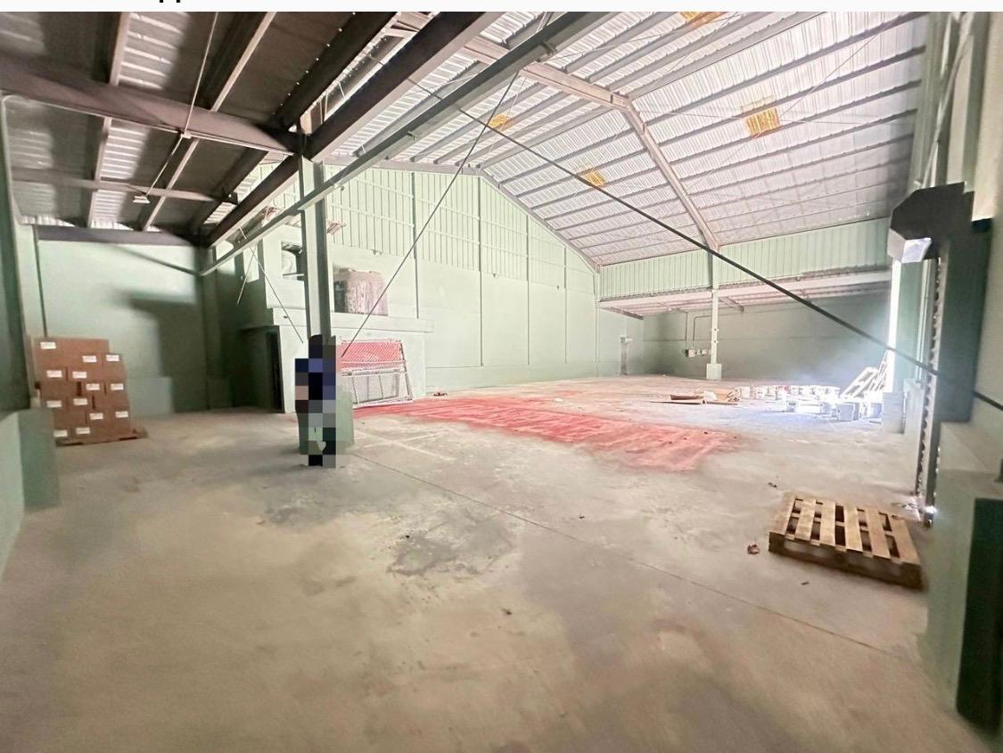 Nave industrial de 300 m² en Autopista Duarte km 14 · Fotografía 3