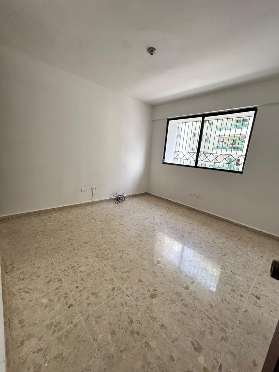 Apartamento de 3 habitaciones en Naco · Fotografía 3