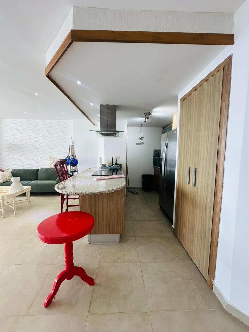 Apartamento amueblado frente al mar en Marbella, piso 6 · Fotografía 3