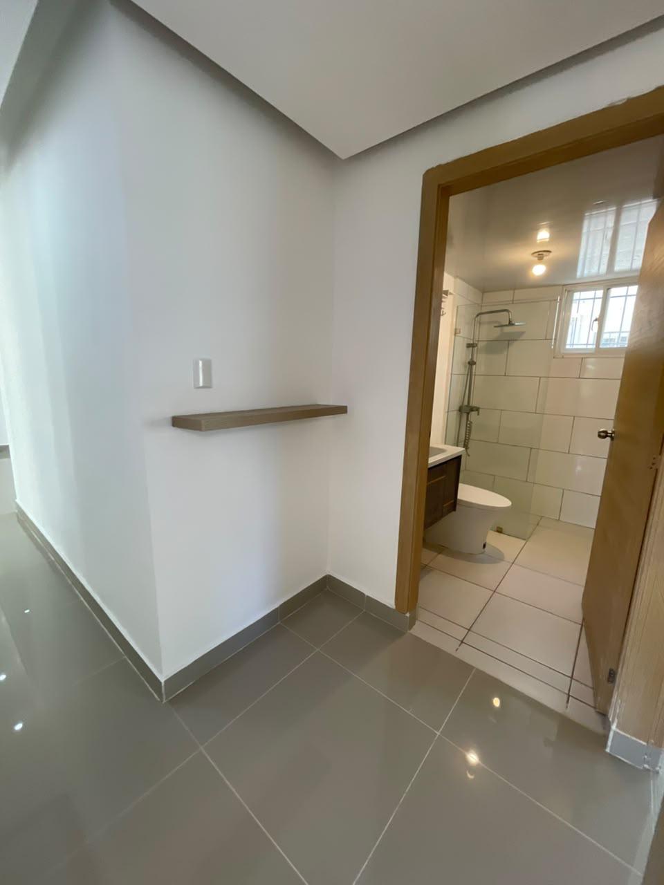 Apartamento de 3 habitaciones en Ciudad Juan Bosch · Fotografía 2