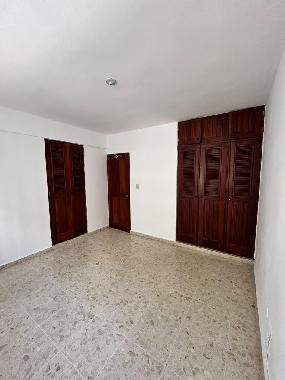 Apartamento de 3 habitaciones en Naco · Fotografía 2