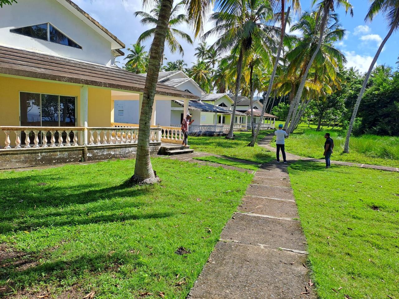 Terreno de 28,000 m² con 6 villas en Playa La Garita, Samaná · Fotografía 3