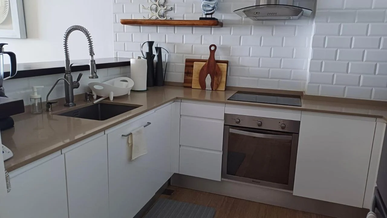 Apartamento amueblado en torre nueva, piso 10, Playa Hemingway · Fotografía 2