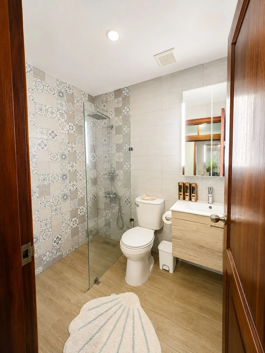Apartamento de tres habitaciones en alquiler en Brisas de Guavaberry · Fotografía 3
