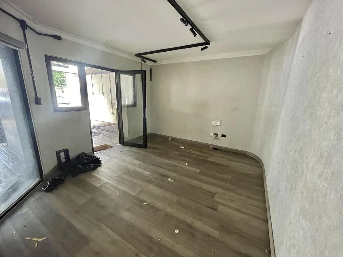 Local comercial en Evaristo Morales · Photo 4