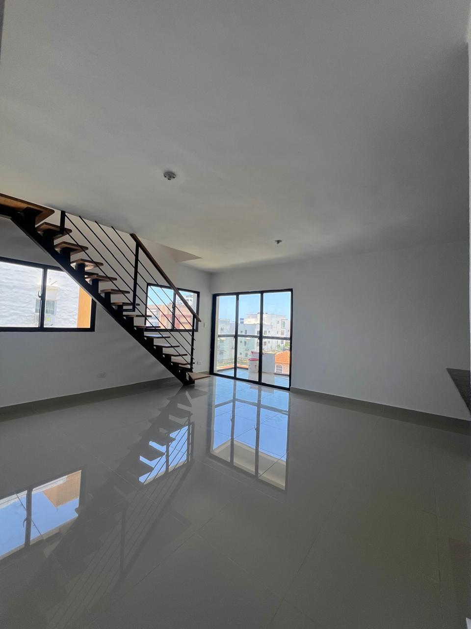 Penthouse de 3 habitaciones en Los Corales · Fotografía 4