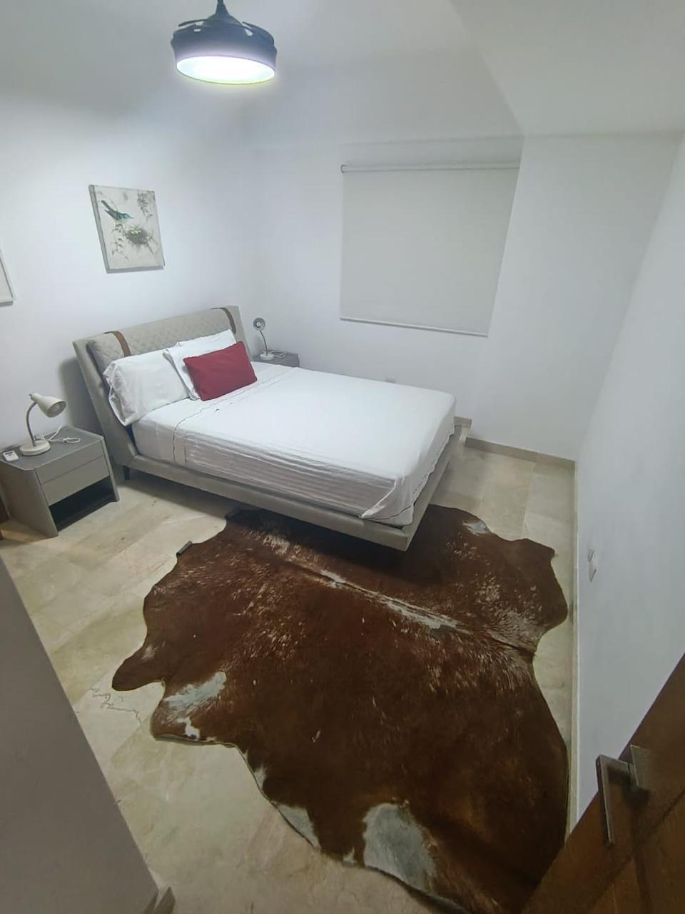 Apartamento amueblado de 3 habitaciones en Bella Vista Sur · Fotografía 3